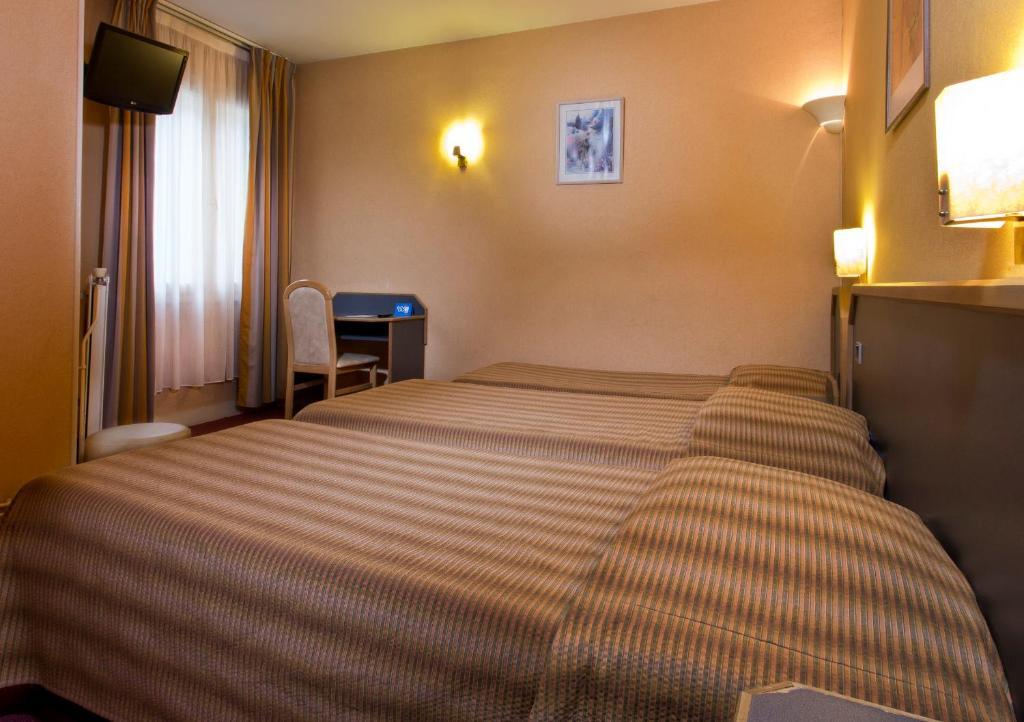 Hotel La Parizienne Room photo